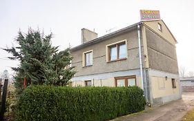 Pokoje Mira